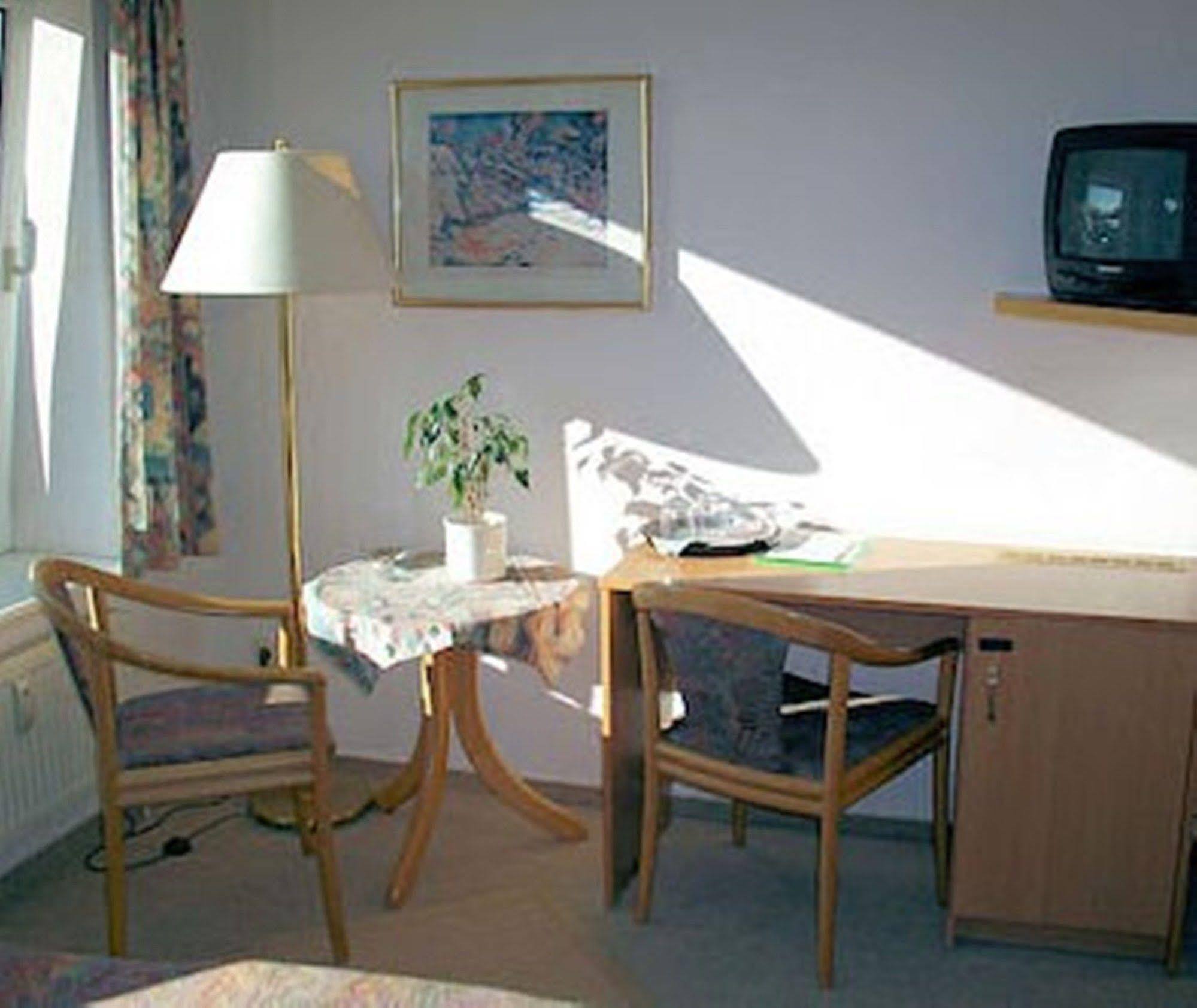 Angler Hof Hotel Suederbrarup Exterior photo
